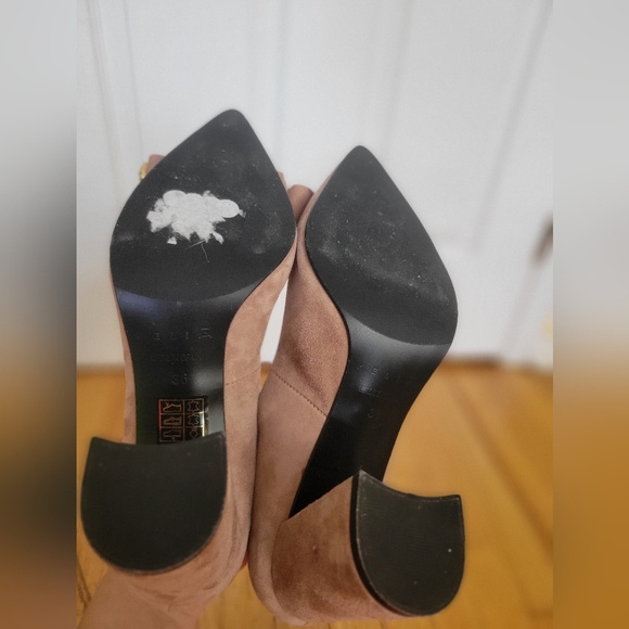 Helia leather shoes brandnew - Picture 3 of 3